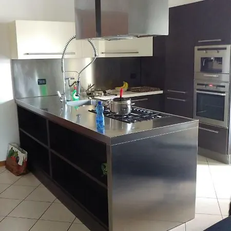 Condominio Chiara 아파트 *